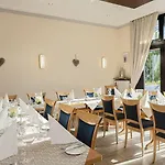 Hotel-restaurant Fueck 3* Leverkusen