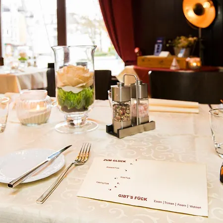 מלון Hotel-restaurant Fueck לברקוסן