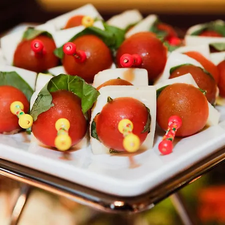 فندق Hotel-restaurant Fueck ليفركوزن