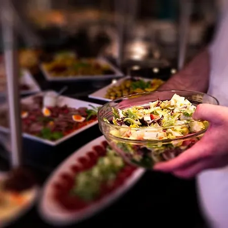 فندق Hotel-restaurant Fueck ليفركوزن