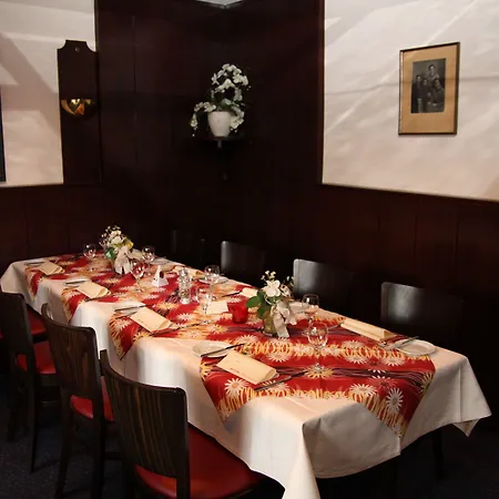 מלון Hotel-restaurant Fueck לברקוסן