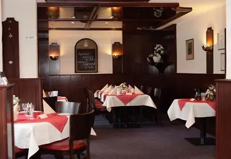 Hotel-restaurant Fueck 호텔 레버쿠젠