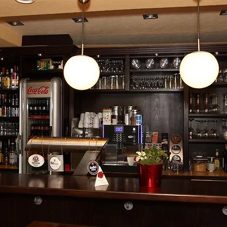 Hotel-restaurant Fueck 3* 레버쿠젠