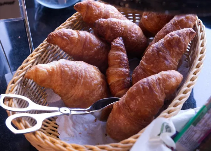 Hotel-restaurant Fueck 3* לברקוסן